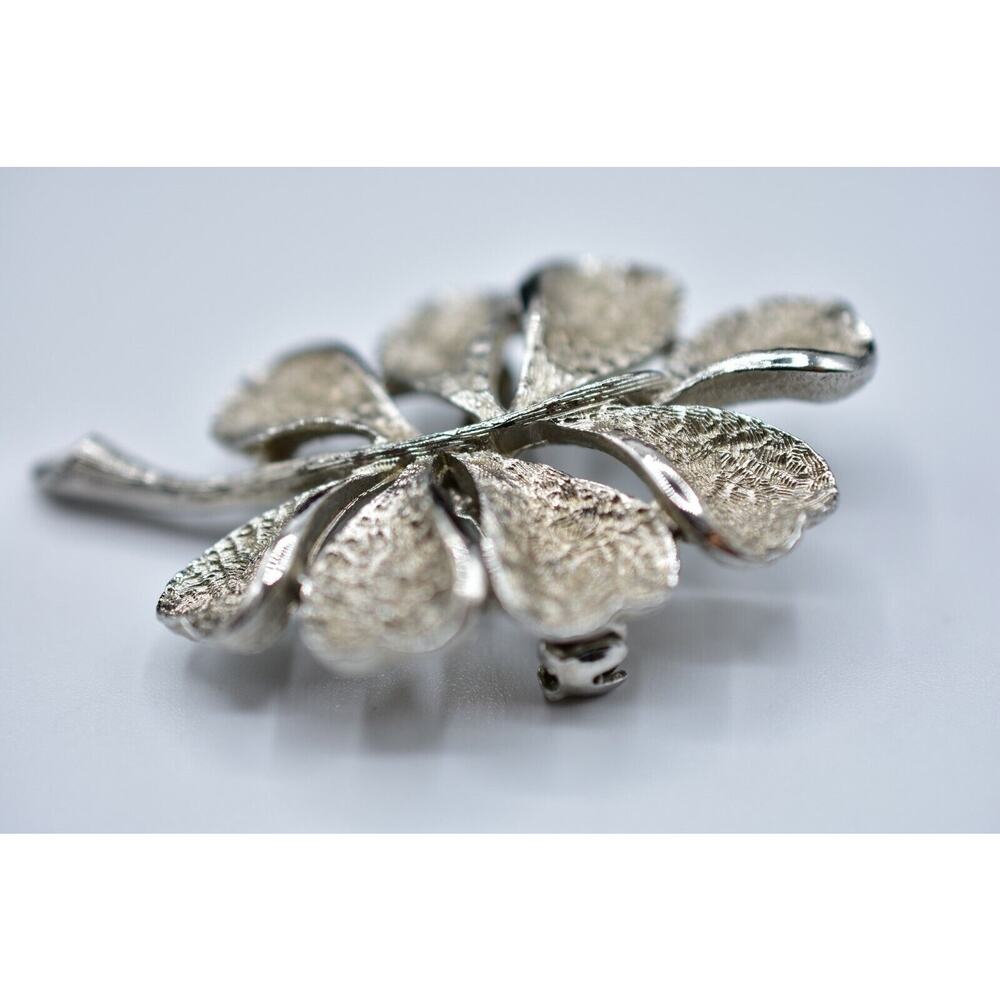 Vintage Pin Brooch Silver Tone Plant Leaf Fall Autumn Textured Metal Chic Bin5 - Picture 6 of 10
